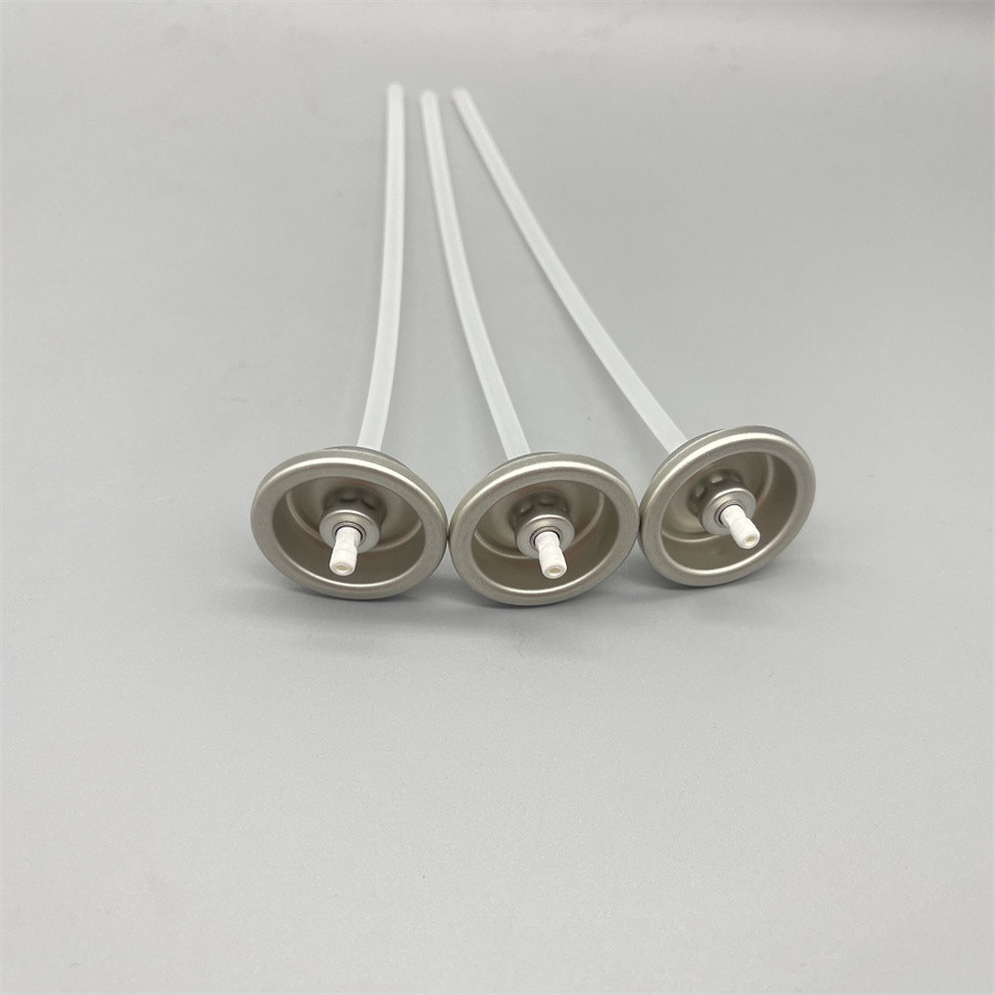 Professional-grade Carburetor Cleaning Valve for Small Engines - Improve Efficiency and Extend Lifespan