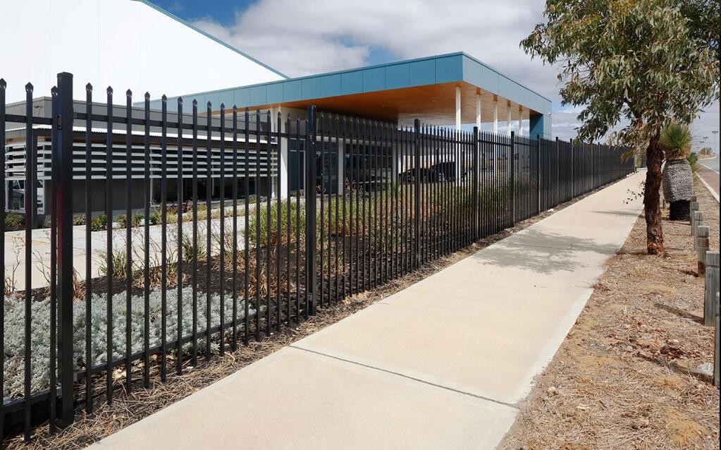Black powder coated spear top galvanised tubular metal fence