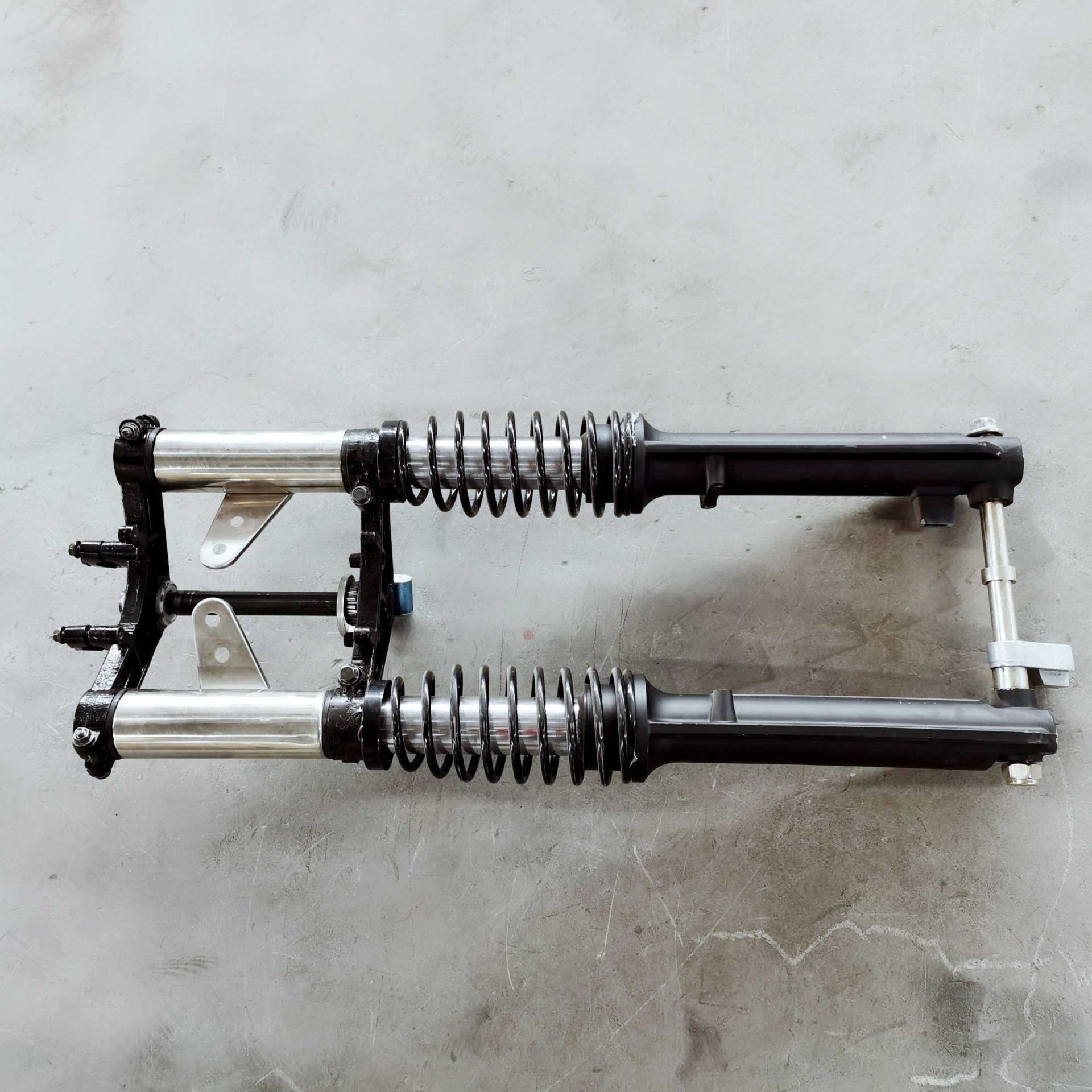 DAYANG Motorcycle Rear Shock Absorber OEM Box Packing A-CLASS 4/42 Bush Material ISO Place