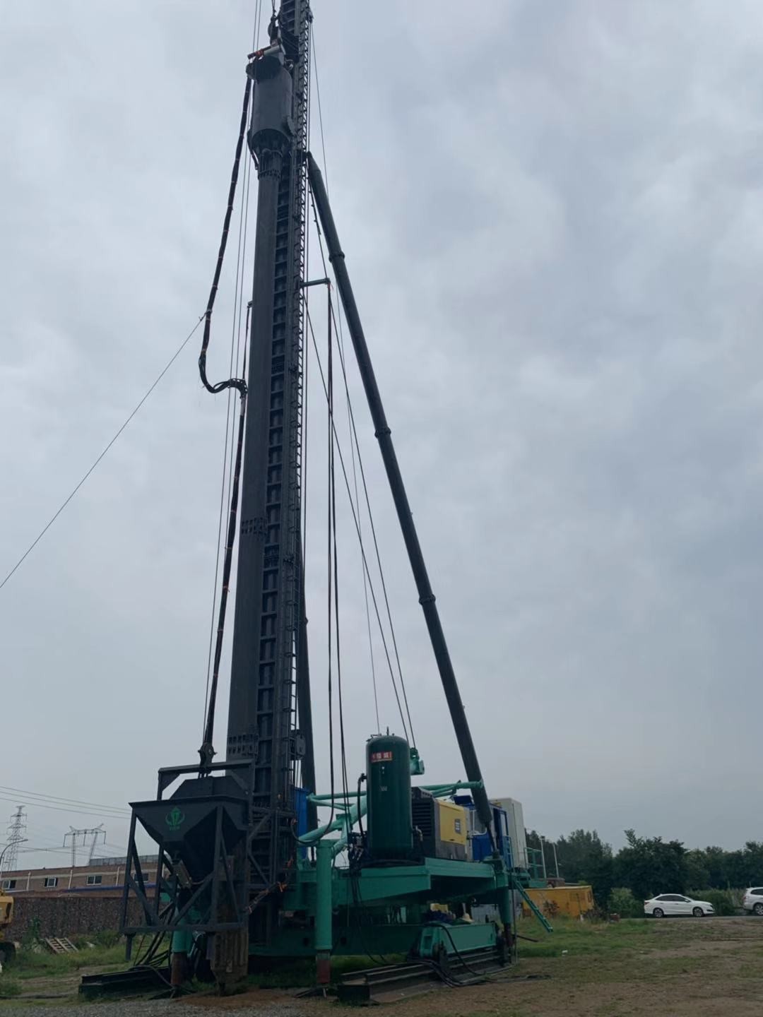 High Performance Bottom Feed Vibroflot Circulating Water Cooling For Vibroflotation Stone Pile