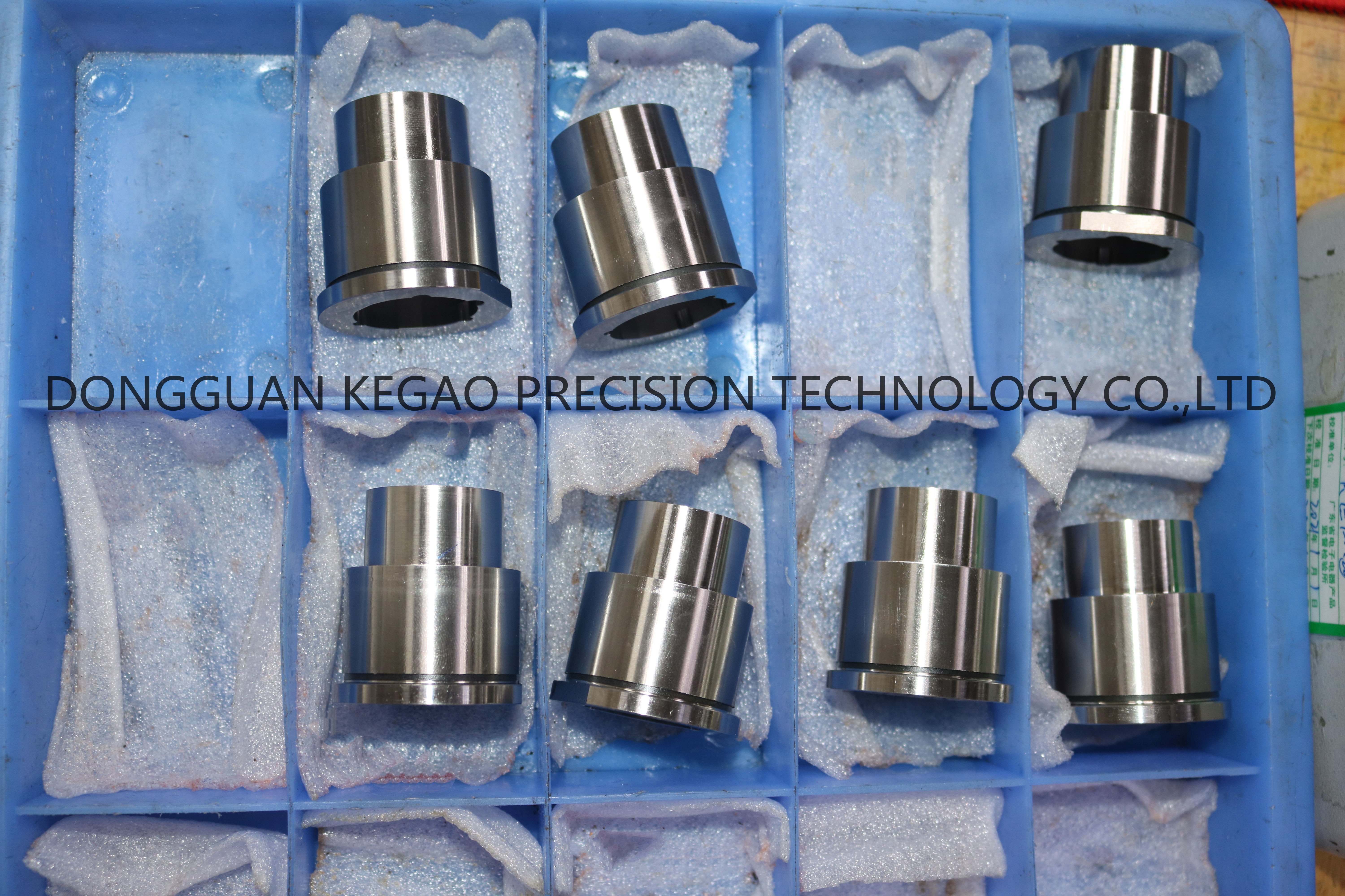HPM7 Injection Molding Automotive Parts Movable Side Inserts 40 HRC