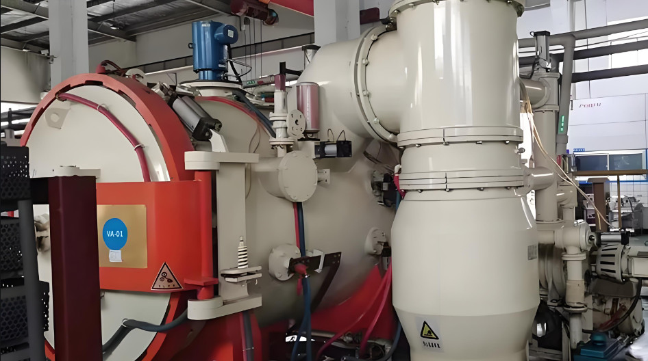 8KW Customized Vacuum Heat Treat Furnace For Precise Temperature Control