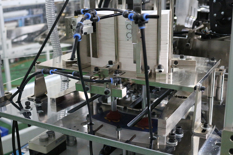 Automatic High speed Paper Cup Forming Machine For Cold Drink And Hot Drink Cups Improve With Hot Air System
