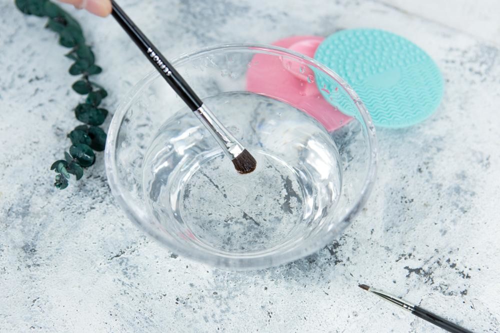 amazon Eco-friendly Non Automatic Food Grade Silicone Makeup Tool Customized Any Color