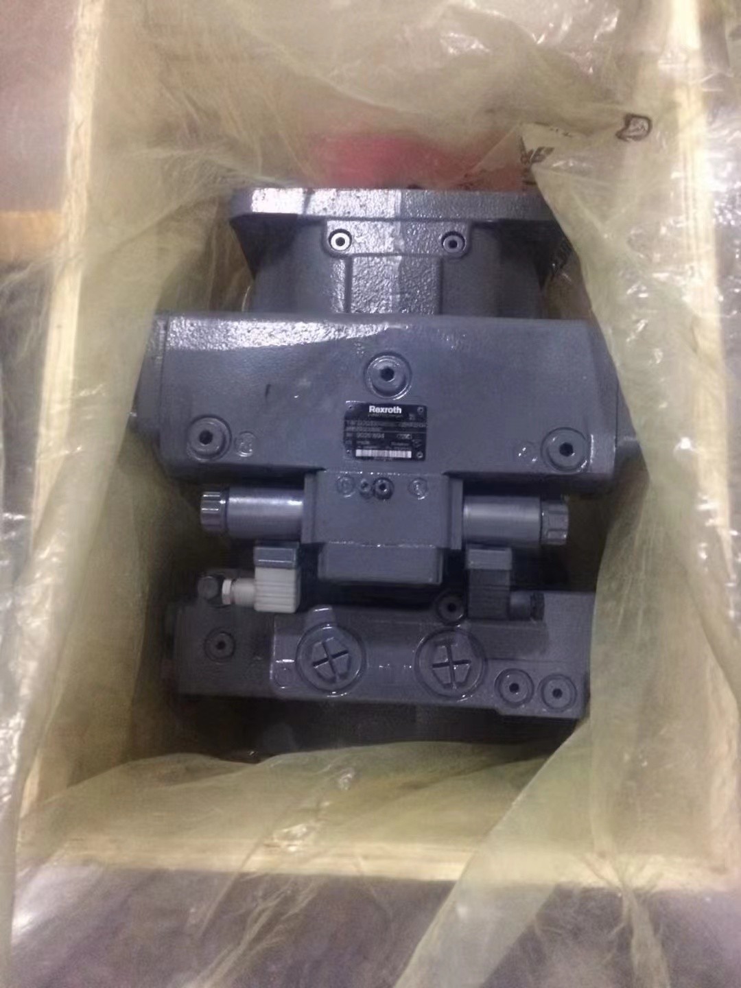 Brueninghaus Hydromatik Rexroth A4VG HYDRAULIC PISTON Pump A4VG28HW A4VG28EP3 A4VG28ZE1 A4VG28DAD1