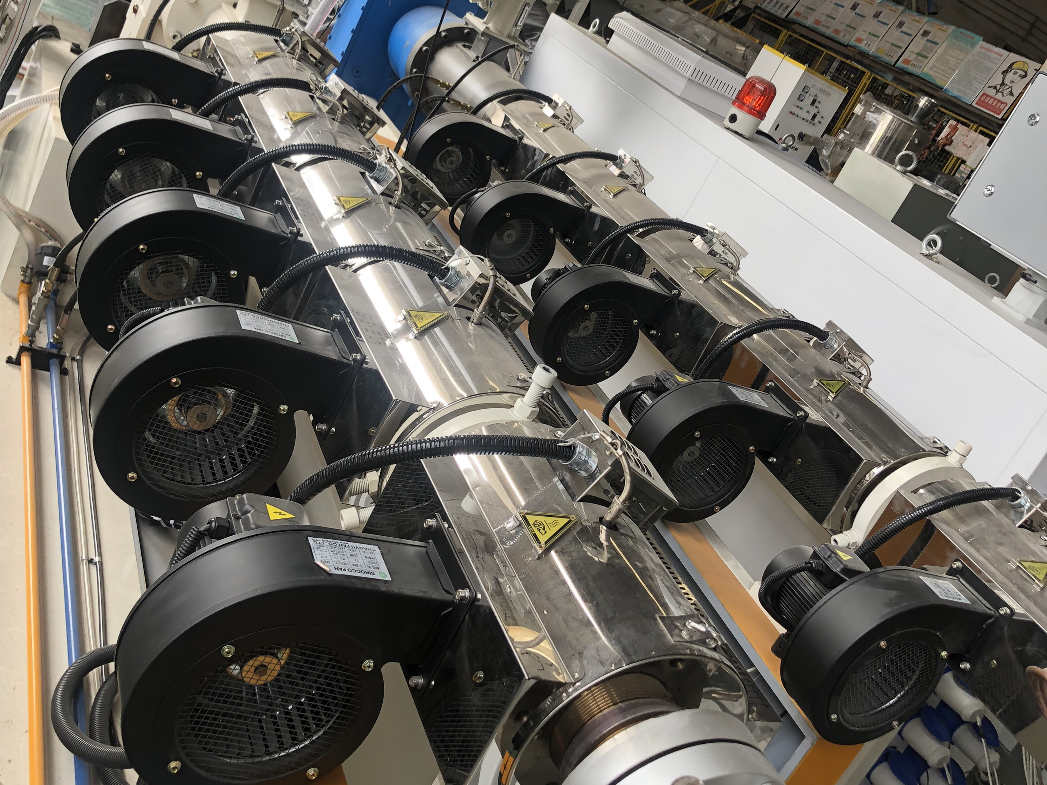 PE Pipe Single Screw Extruder 210KW 75/38 High Capacity