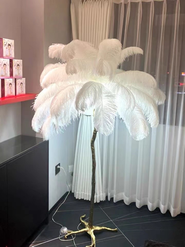 Colorful Light Luxury Floor Lamp Hotel Villa Feather Bedroom Standing Lamp Home Decor