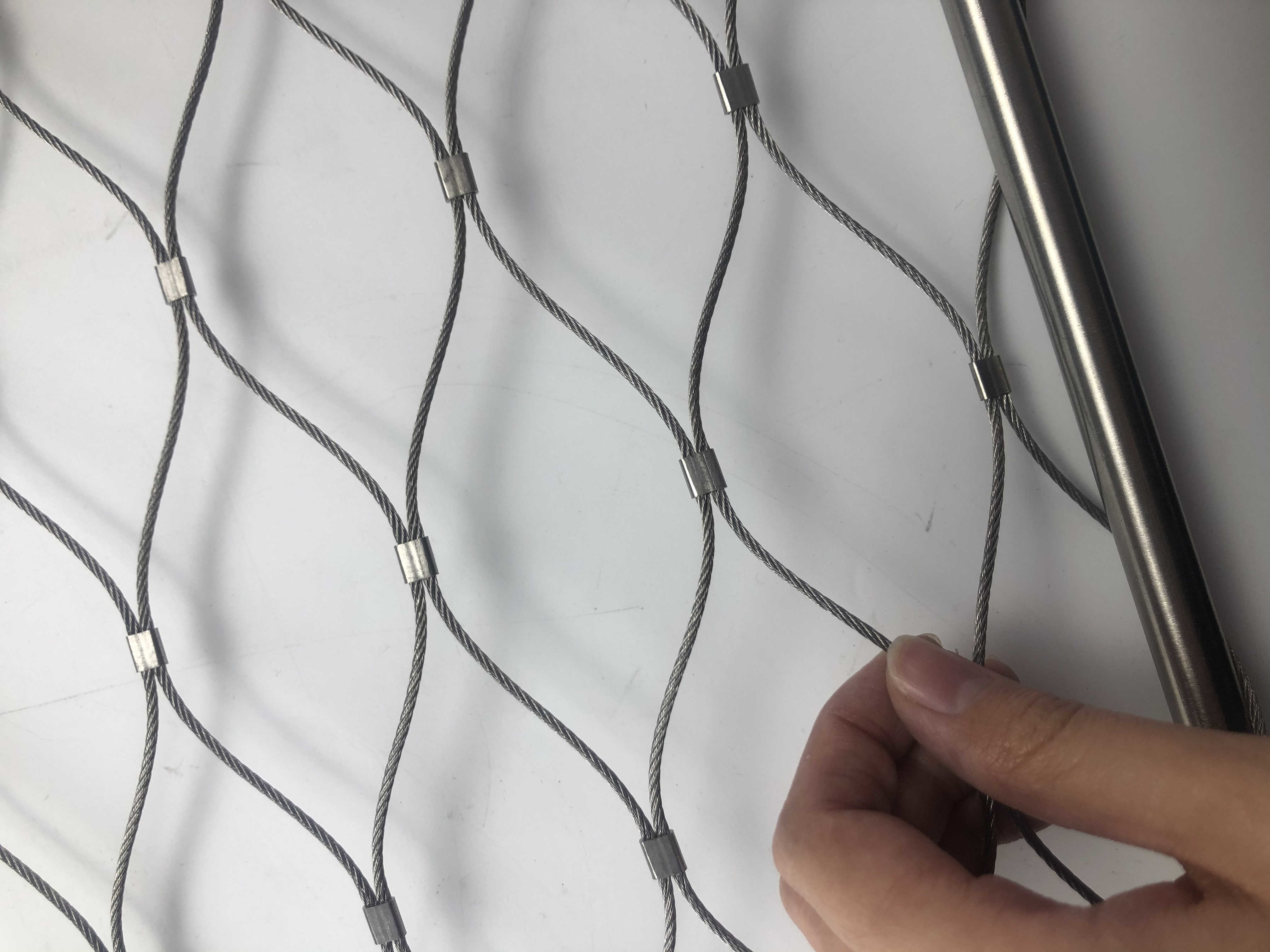 Premium 304 Stainless Steel Wire Rope Safety Net For Security Fencing
