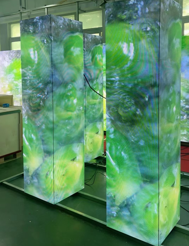 Indoor P3mm Curved LED Screen Soft LED Module 2880Hz Front Magnetic Maintenance