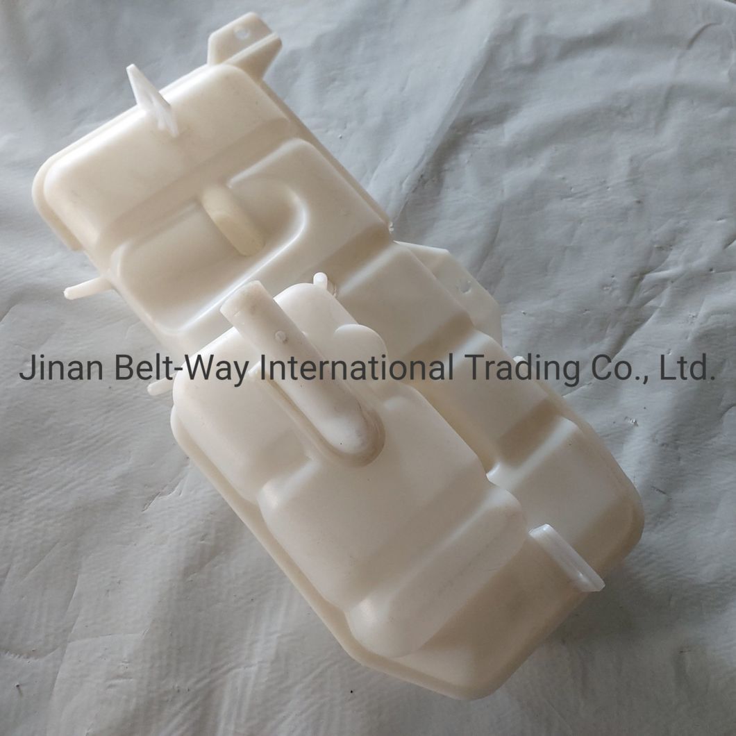 Sinotruk HOWO Truck Parts Truck Spare Parts 07 Expansion Tank Vg9719530260/07