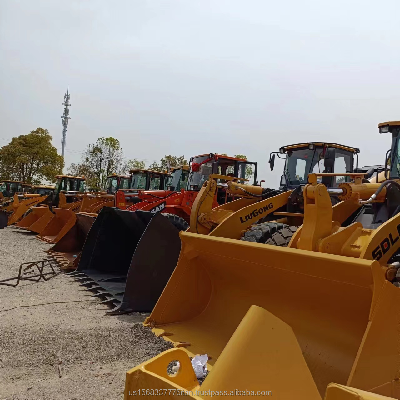 Great Performance Used Komatsu WA 380 Loader 38 Ton Capacity Original Hydraulic Pump