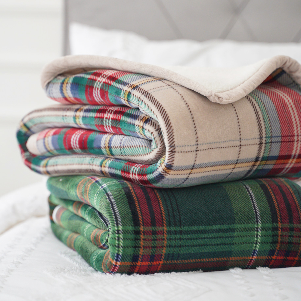 200x230cm Knitted Polyester Reversible Blanket for Home Textile