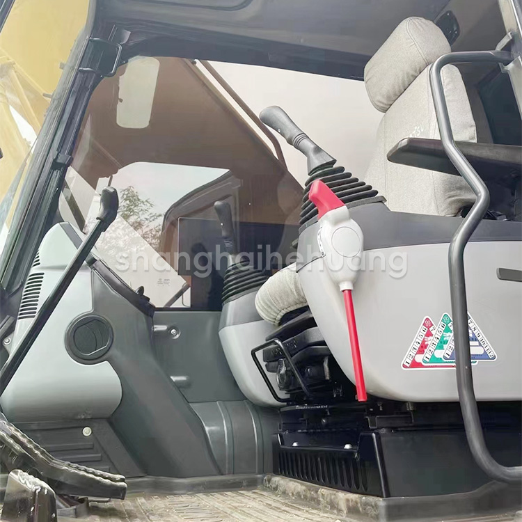 123KW Second Hand Komatsu PC240 Excavator With 1.2m3 Bucket Capacity