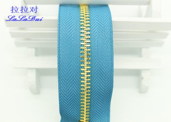 Metal Ykk Sewing Notions Zippers , Pink / Green / Purple Tape 9 Inch Separating