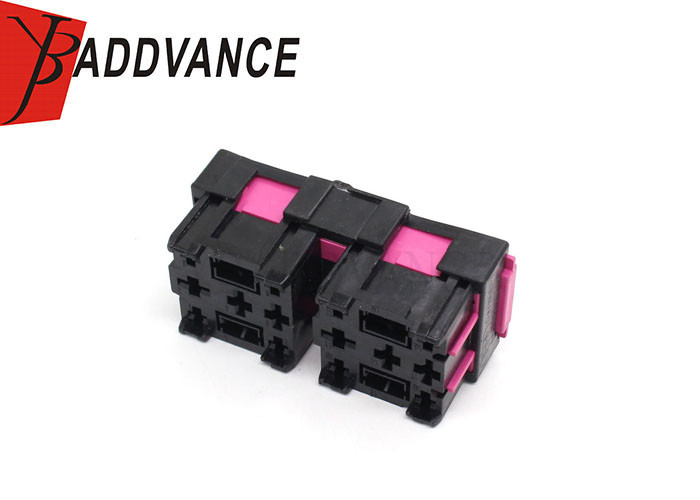 18 Pin Black Female Unsealed Automotive Electrical Connectors For Multifunctional Cars