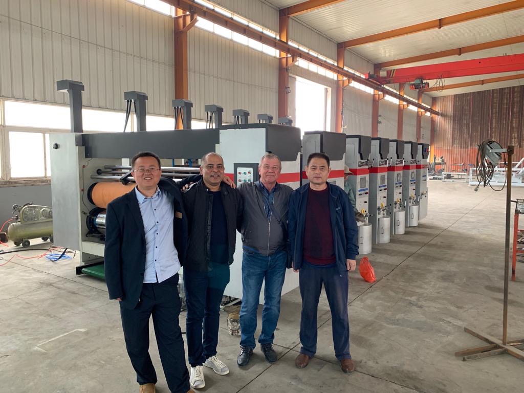 Automatic Corrugated Cardboard Making Machine and Corrugated Carton Paper Board Production Line
