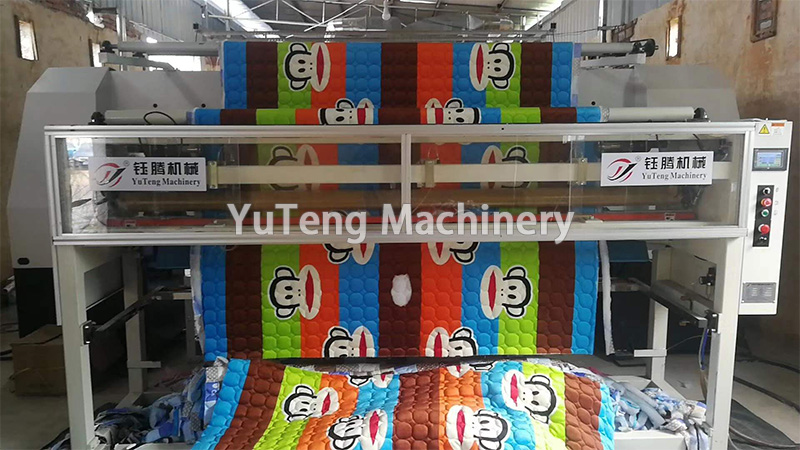 Automatic Quilting Computerized Fabric Cutting Machine For Mattress Seat Covers