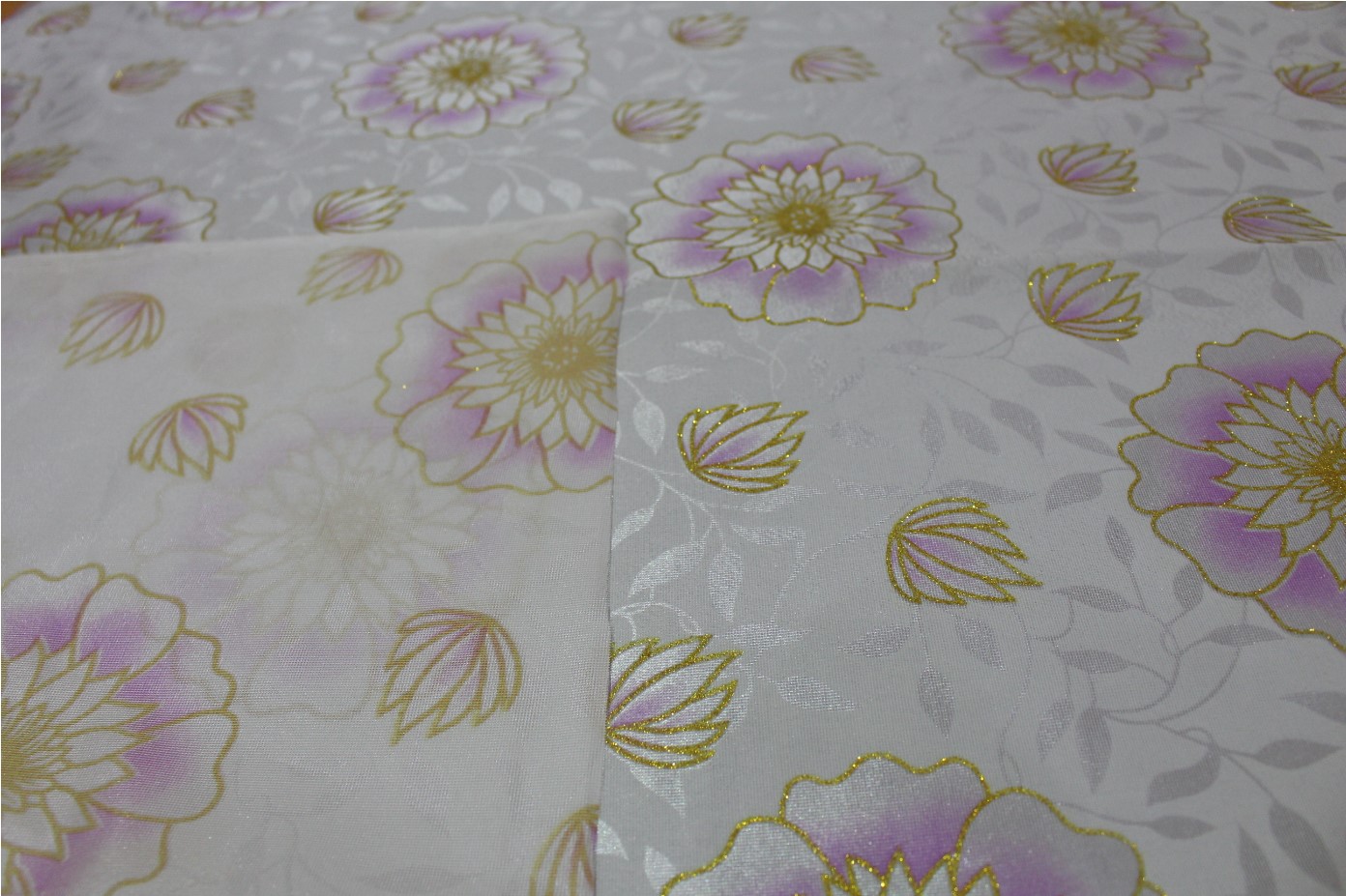 Breathable 5mm Polyester Satin Fabric With Flower Pattern Printing