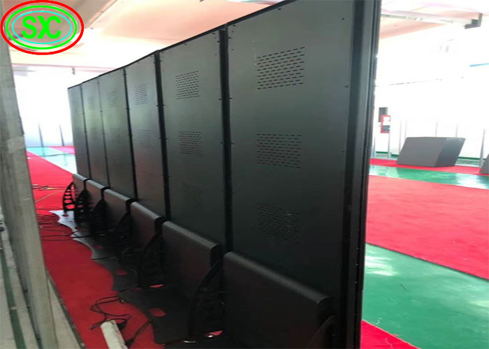 P2 P2.5 1200cd/sqm 122880pixels LED Poster Screen SMD2121