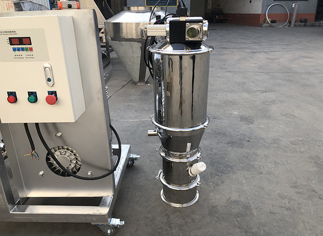 Auto Hopper Loader Vacuum Conveying Equipment For Injection Machine