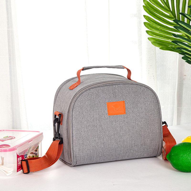 Customized Various Shape Portable Lunch Bag Food Thermal Box Durable Waterproof Office Cooler Lunchbox With Shoulder Strap