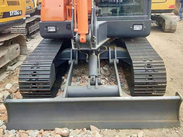 Doosan DH60-7 Excavator Blade