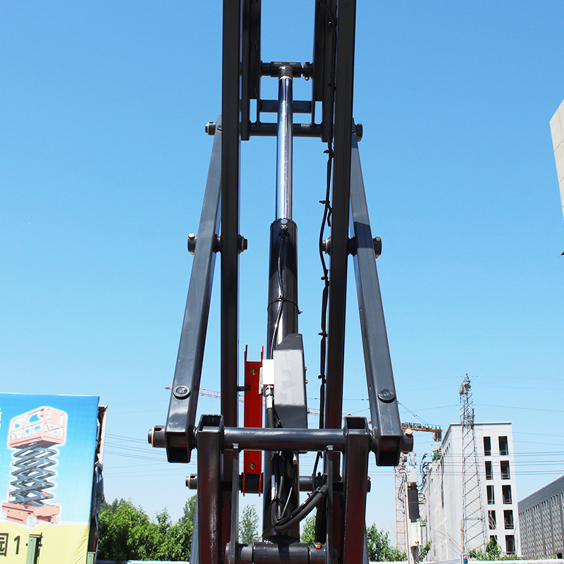 Self propelled Electric Aerial Work Mobile Scissor Lift 4m 6m 8m Height With CE Certification