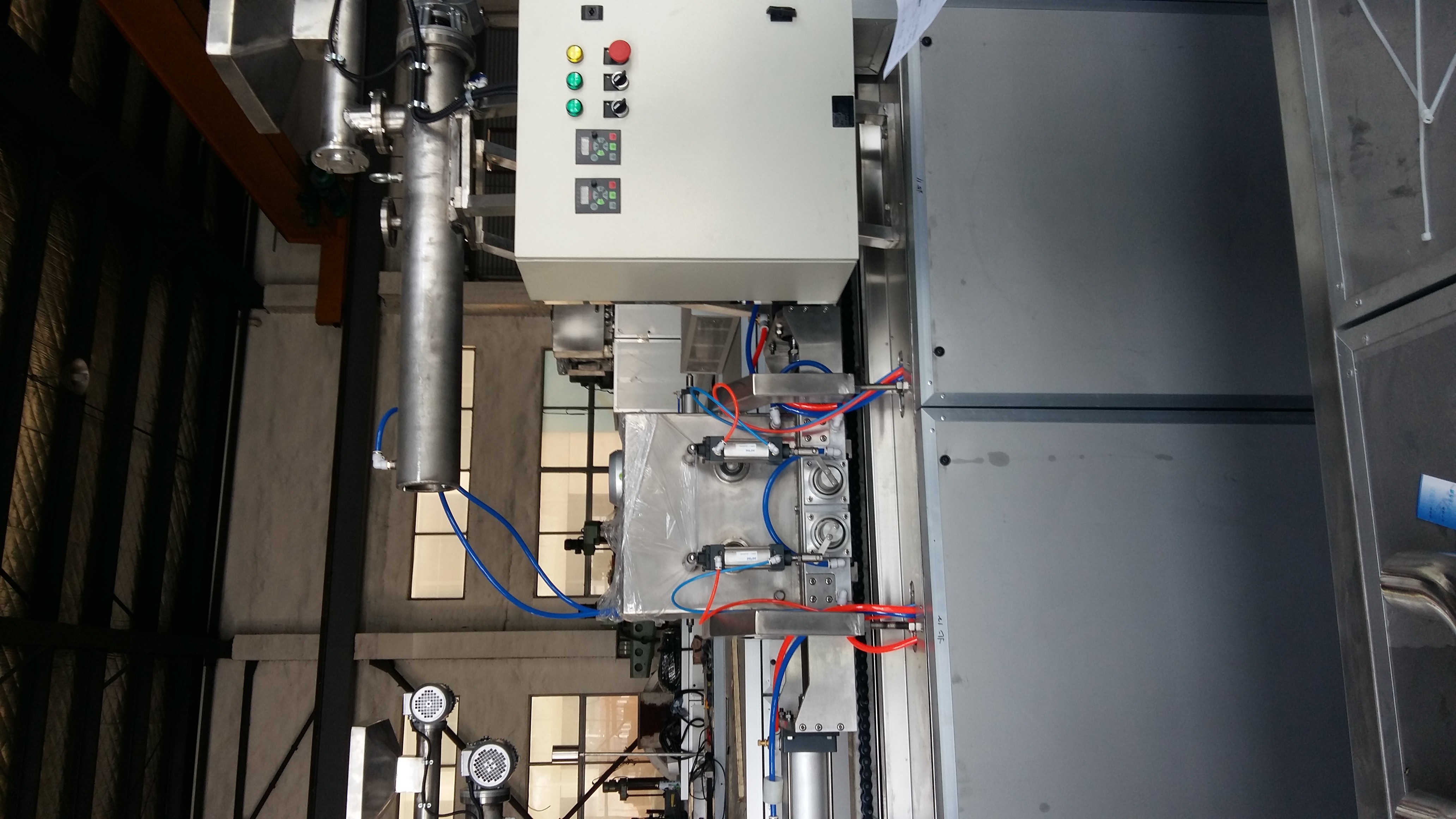 Automatic Chocolate Moulding Machine Chocolate Bar Depositing Line Chocolate Pouring Machines