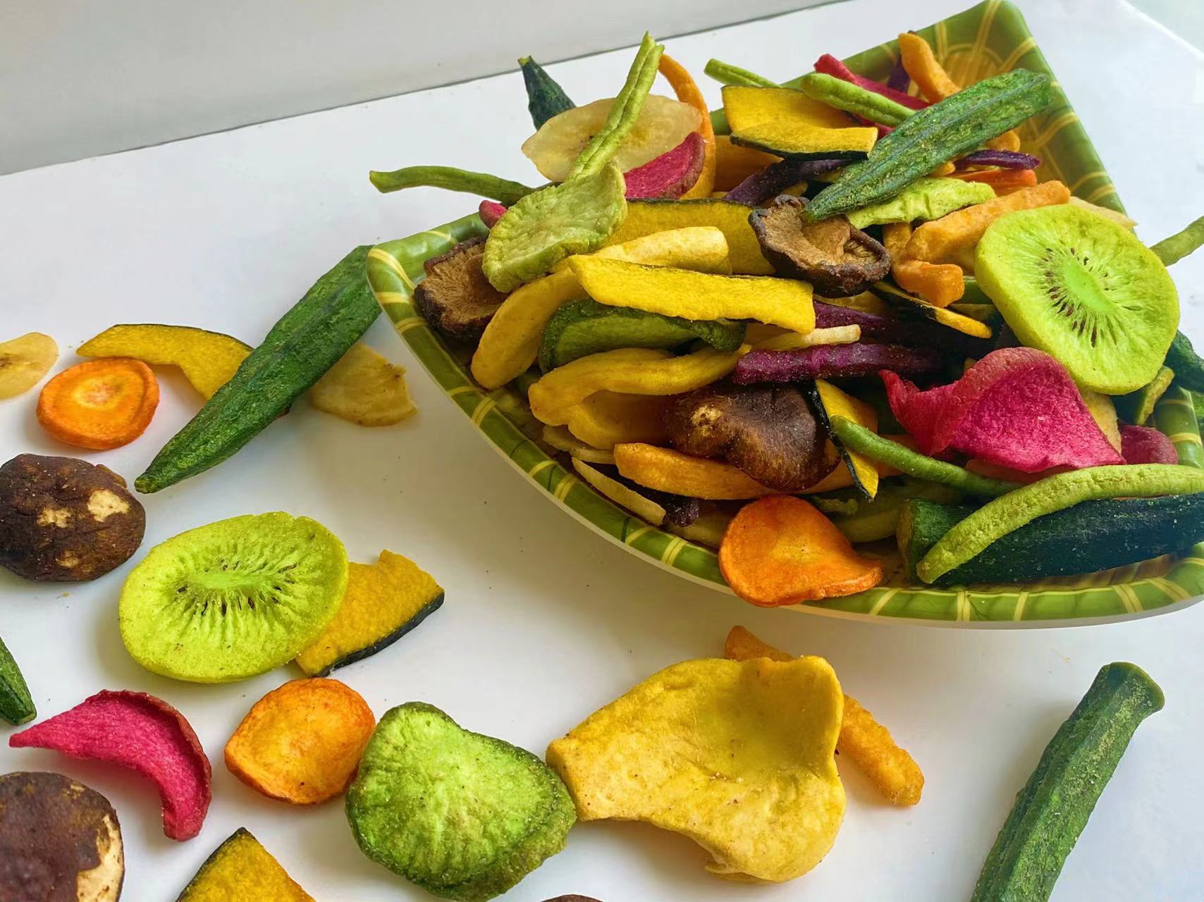 Vacuum Fried Vegetables & Fruits Dehydrated Mixed Dried Fruit Vegetable Chips Snacks