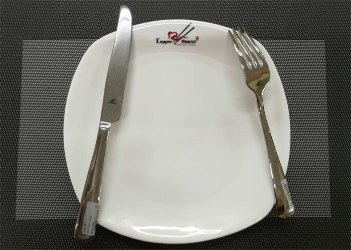 Square Dish Plate With Customized-Logo Porcelain Dinnerware Sets Dia. 23cm