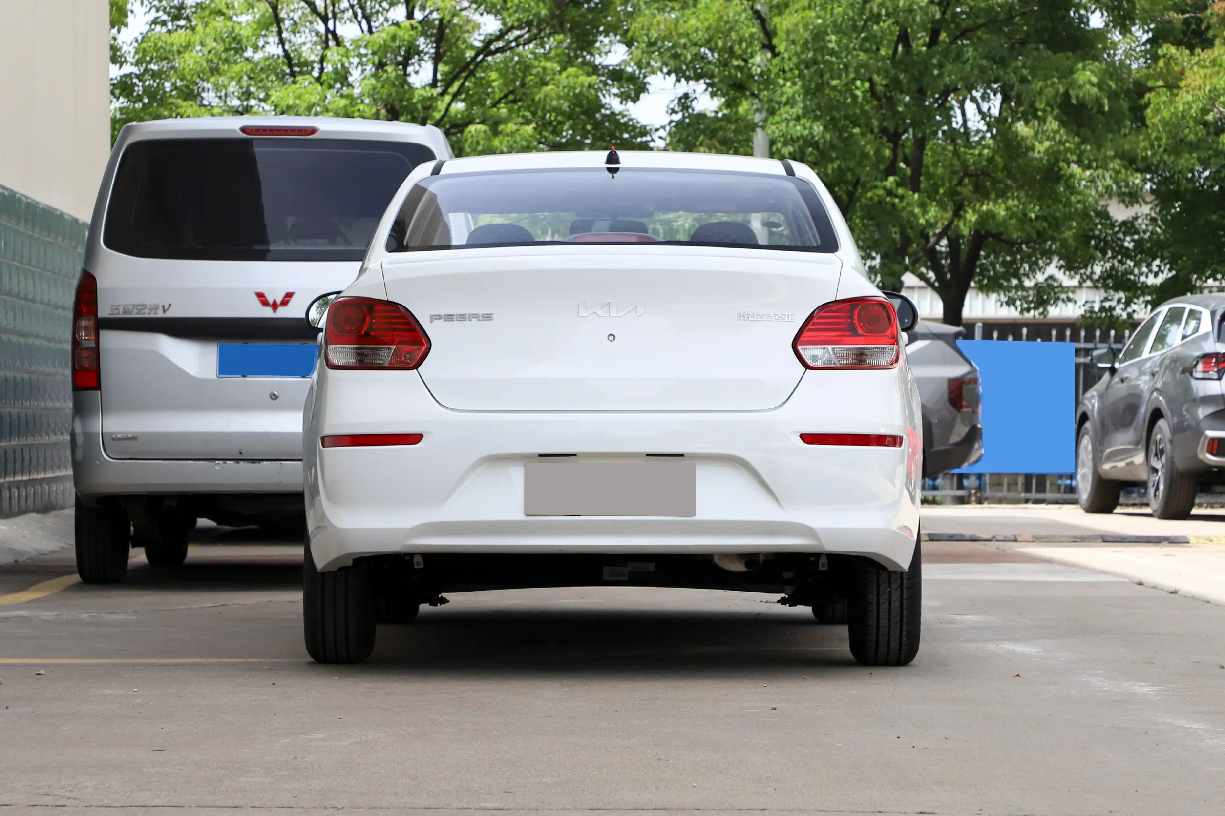 KIA PEGAS 2020 1.4L Automatic Comfortable Sunroof Version Fuel Petrol Sedan Sunroof Comfortable R14 Tire Size Cars