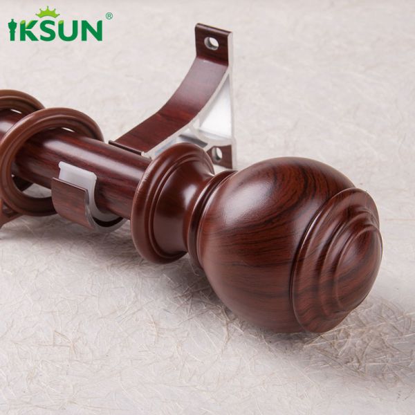 5.8m Wood Single Curtain Rod , Brown Wooden Curtain Pole ISO9001 Certified