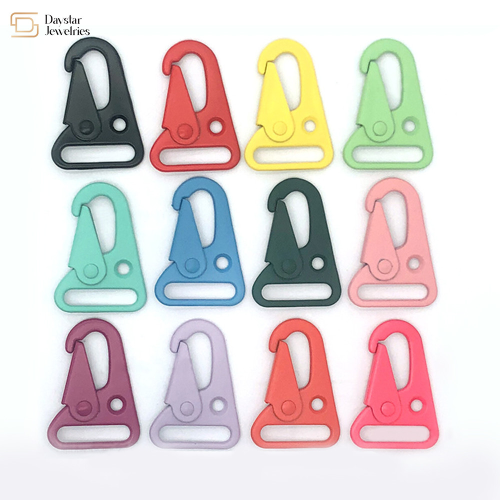 Metal Accessories Carabiner Webbing Buckle , Olecranon Hook Spring Gate Snap Buckles