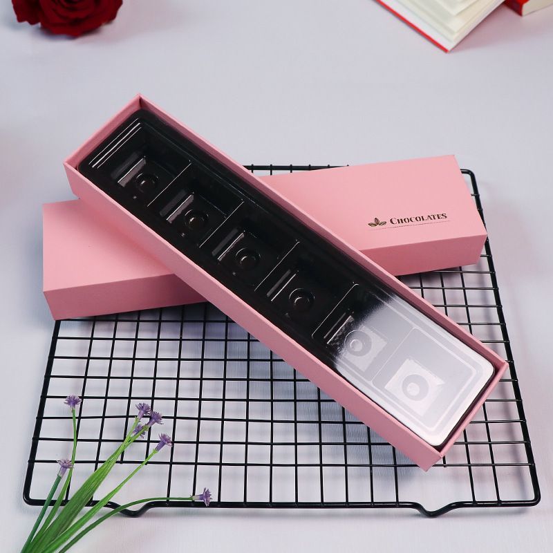 Mother&prime;s Day Valentine&prime;s Day Birthday Custom Gift Paper Box China Rigid Packaging Storage Boxes for Chocolate Candy Cookie Sweet Food with Cardboard Insert