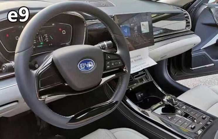 BYD E9 Large Electric Cars Luxury Sedan Left Hand Drive 185km/h 506km Range
