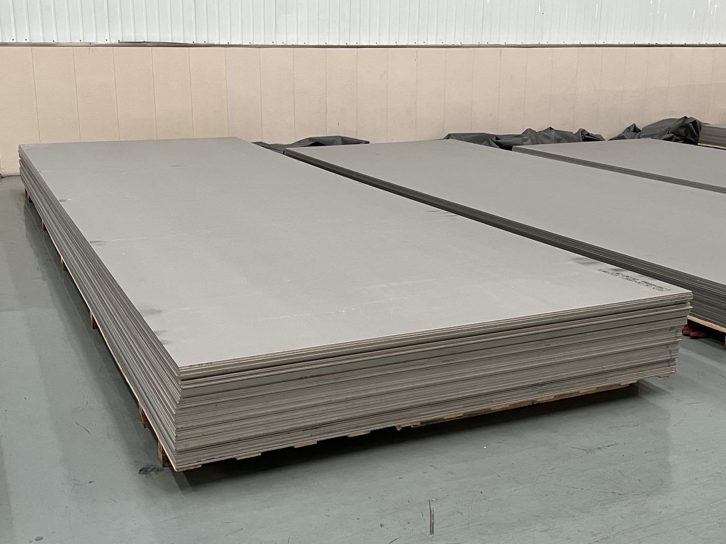 manufacturer supply ASTM F136 39" Titanium Alloy Foil for medical