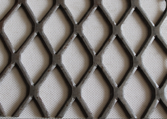 Expanded Metal Wire Mesh High Strength Ventilated Design Custom Sizes Available
