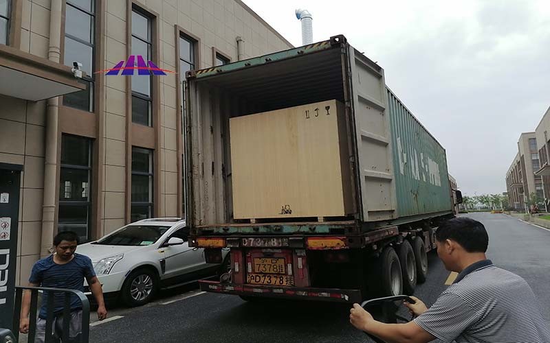 200m/Min Customized Fabric Winding Machine Non Woven Fabric Slitting Rewinding Machine