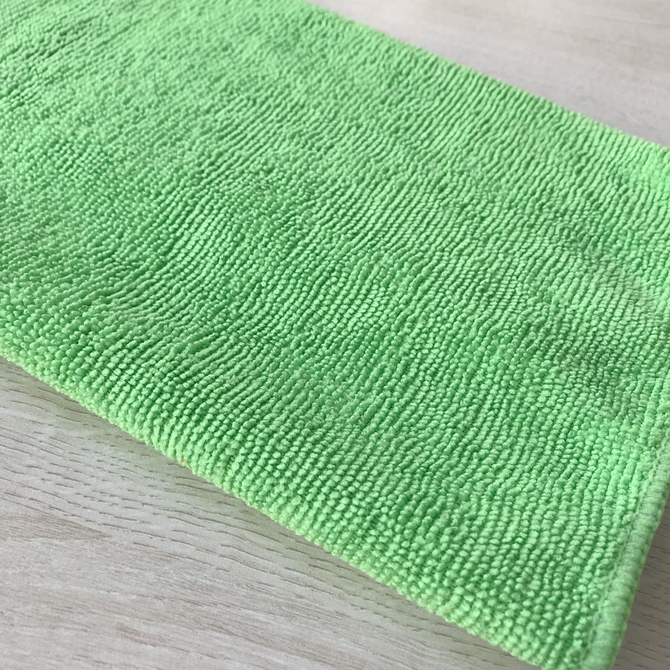 High weight warp knitting square microfiber small tea towels 40cm* 40cm OEM in China
