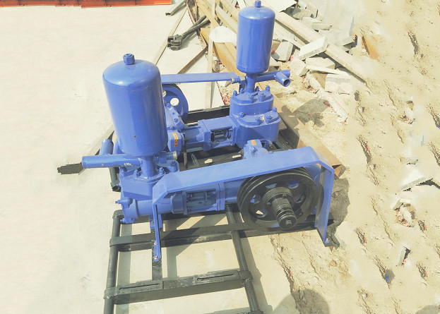 BW 160 Drilling Mud Pump Horizontal Type High Pressure Triplex Pump Small Volume