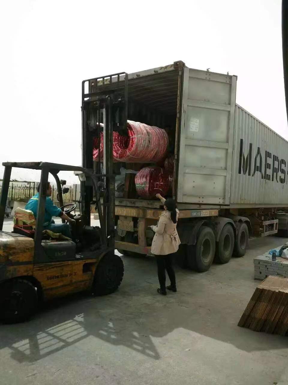 Motorcycle Tires, off-Road Vehicle Tires, Road Tires 80/90-17 3.00-17 3.00-18 2.75-18 2.75-17 2.75-21 3.25-18 Wholesale Tires