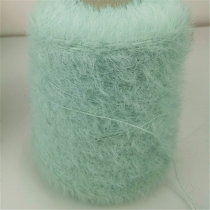 100% Purified Nylon Feather Yarn Knitting Yarn
