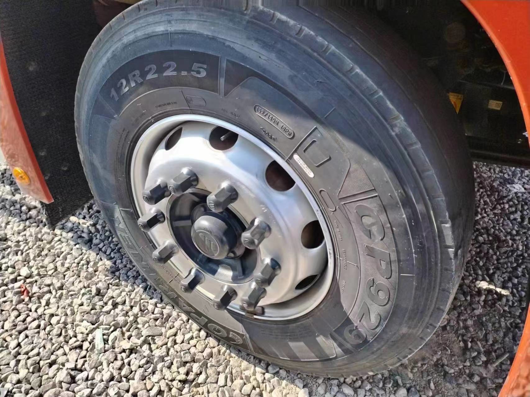 Used Tractor Head China Truck 10 Wheels Foton GTL 510hp Powerful Tactor Truck With Sleeper Heavy-Duty