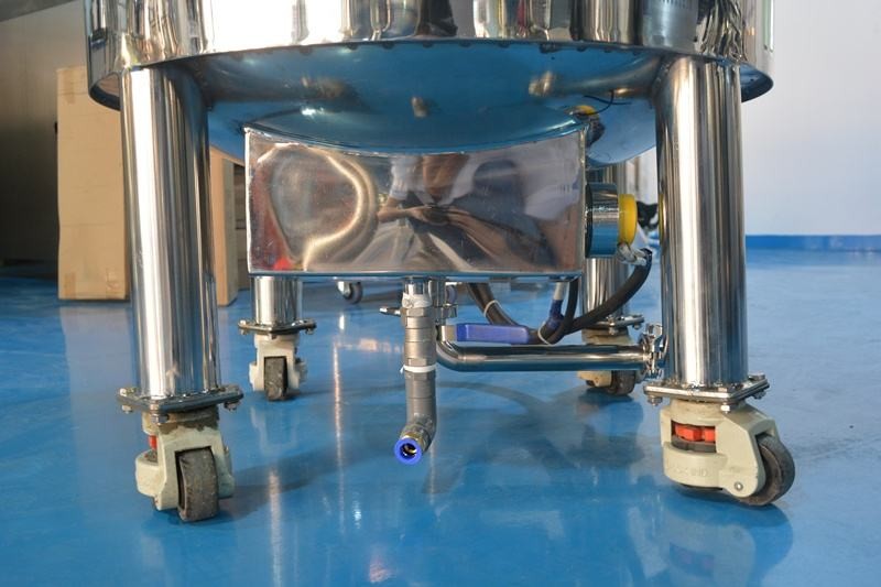 GMP Chemical Insulated Stainless Steel Storage Tank Adjustable Temperature Kettle Heating Tank