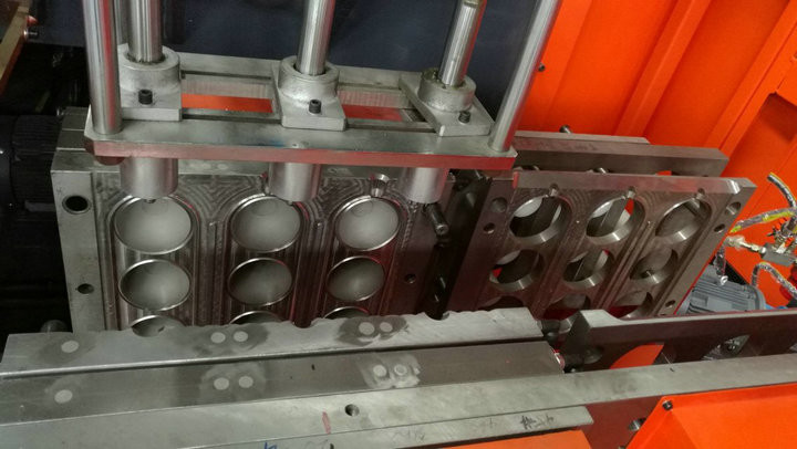 5L LDPE Two Cavity Full Automatic Sea Balls PE Blow Molding Machine Blow Moulding Machine