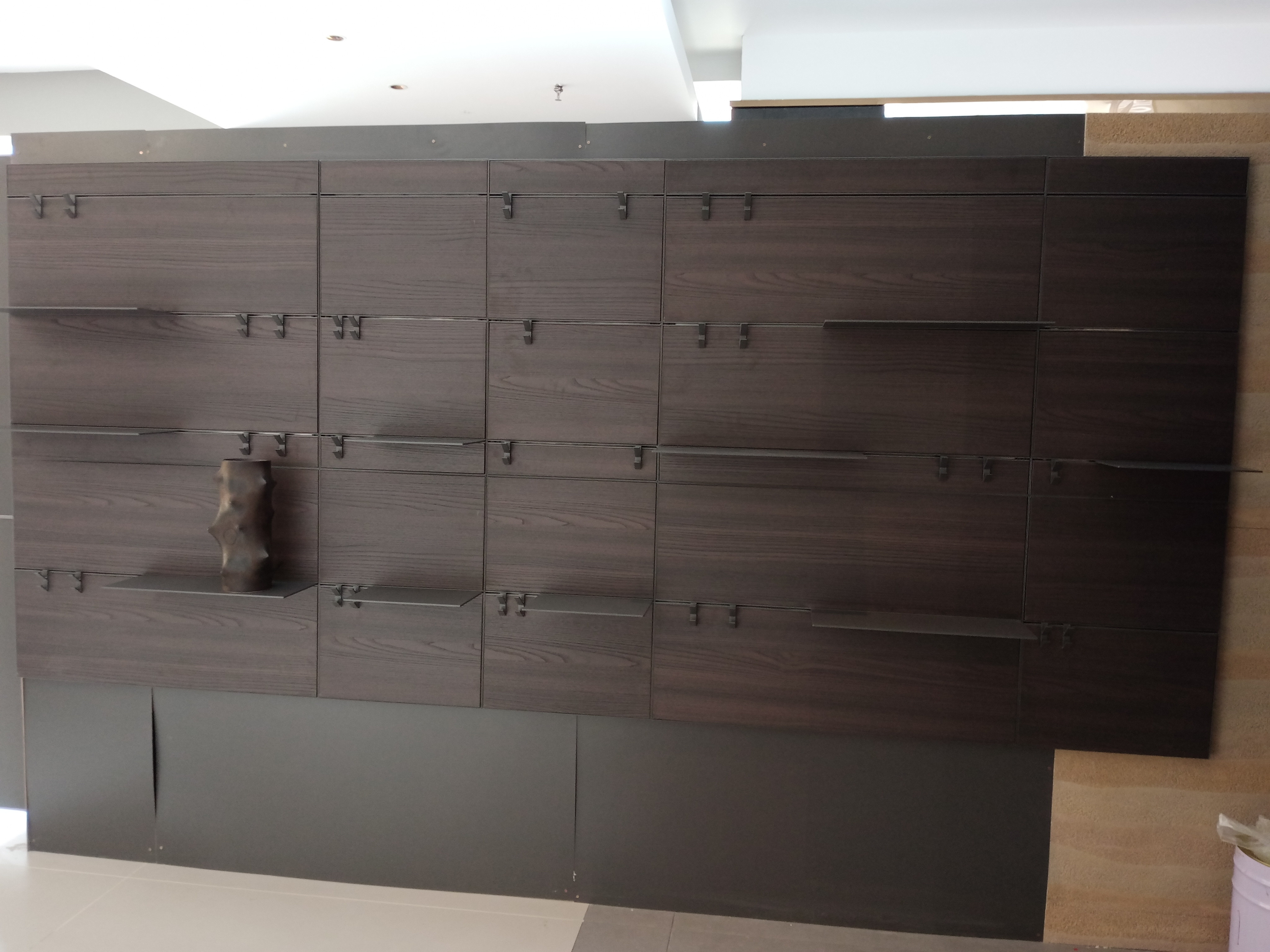 Wooden Wall Display Shelf Living Room Aluminum Shelf For Home Decoration