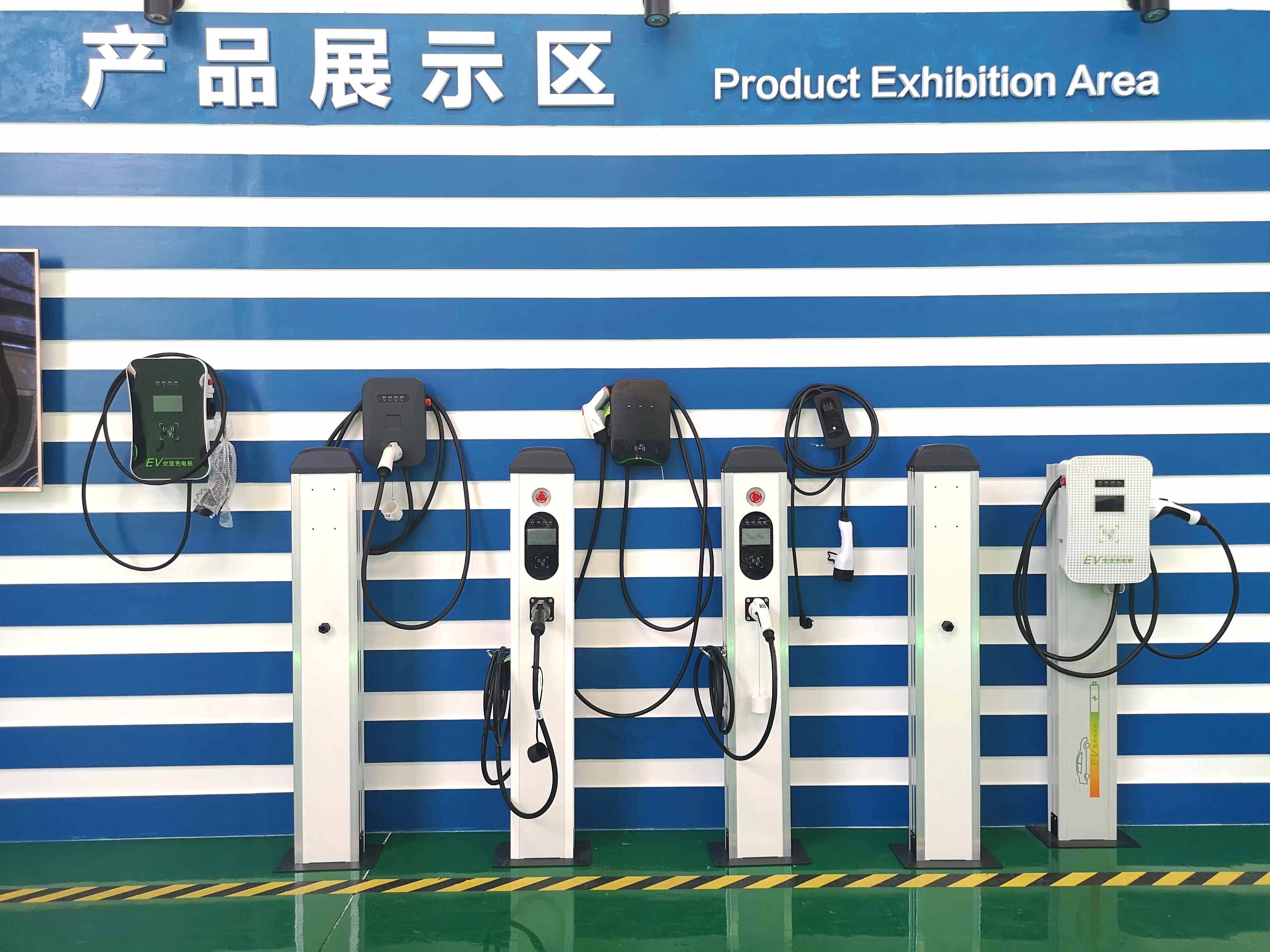 Outdoor Wallbox 22KW OCPP1.6 Dc Ev Charging Stations Wall Mounted