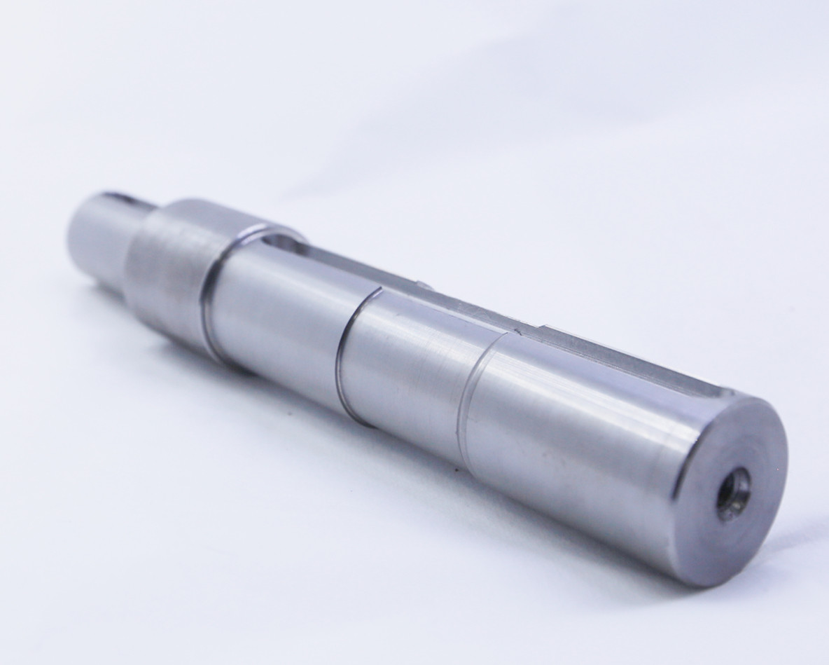 D40X300 Driving Shaft Cnc Machine Spare Parts 10Cr17 Material Zinc Coating
