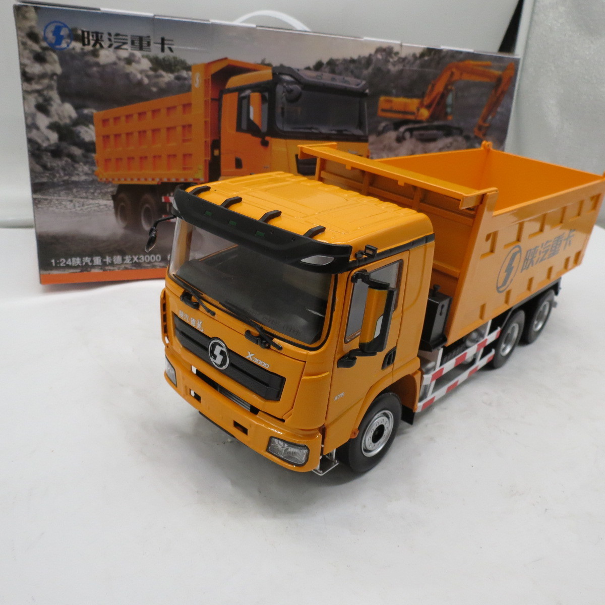 2019 new item diecast CAR model truck toy die cast model car shacman X3000