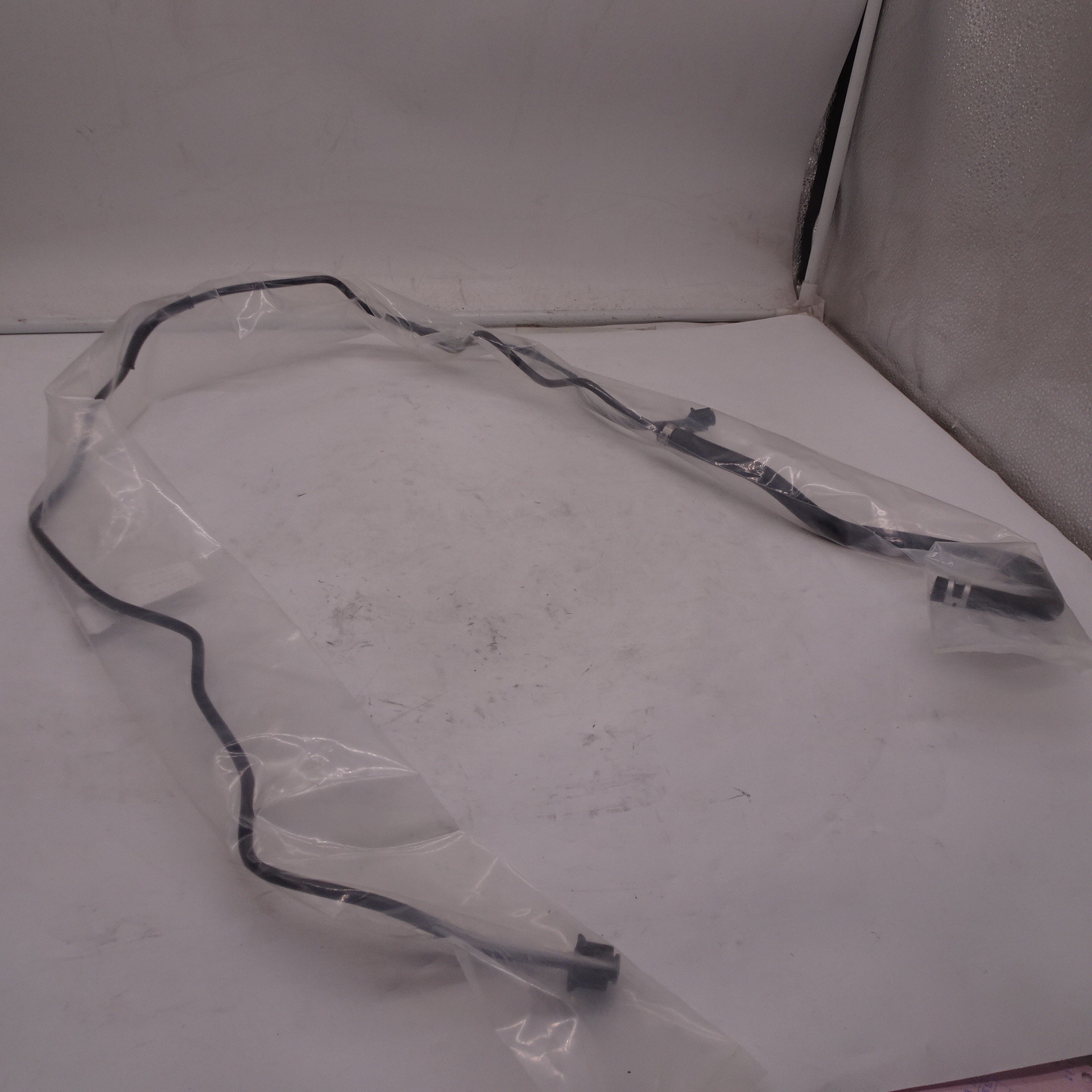 Hot new Ford Focus water tank return pipe BV618C012DD original factory
